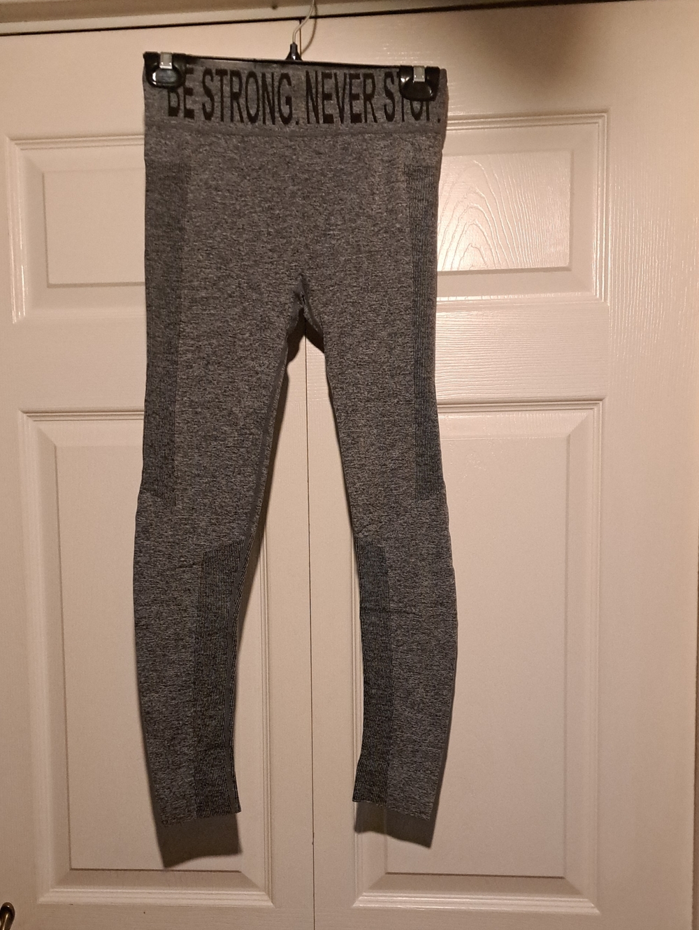 Forever 21 Seamless Active Leggings  'Be Strong' Waistband Petite/teenage Size